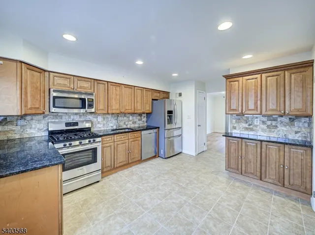 $439,000 | 898 Merritt Drive, Unit C, Hillsborough, NJ 08844