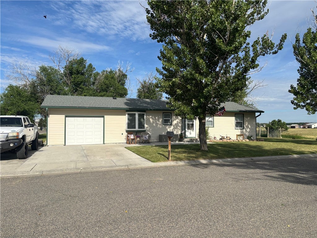 146 South Heimat Road Hardin, MT 59034 - Photo 1 of 9 Gallery Image 1