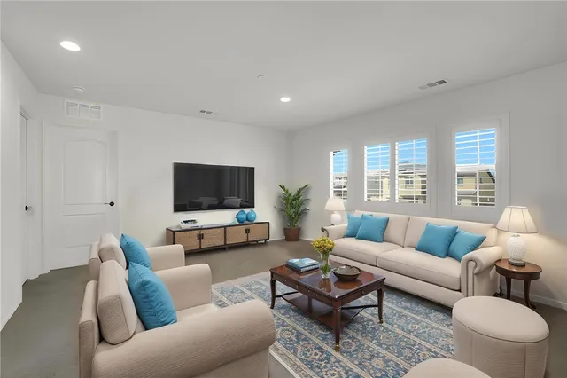 $610,000 | 30853 Pony Expressway, Winchester, CA 92596