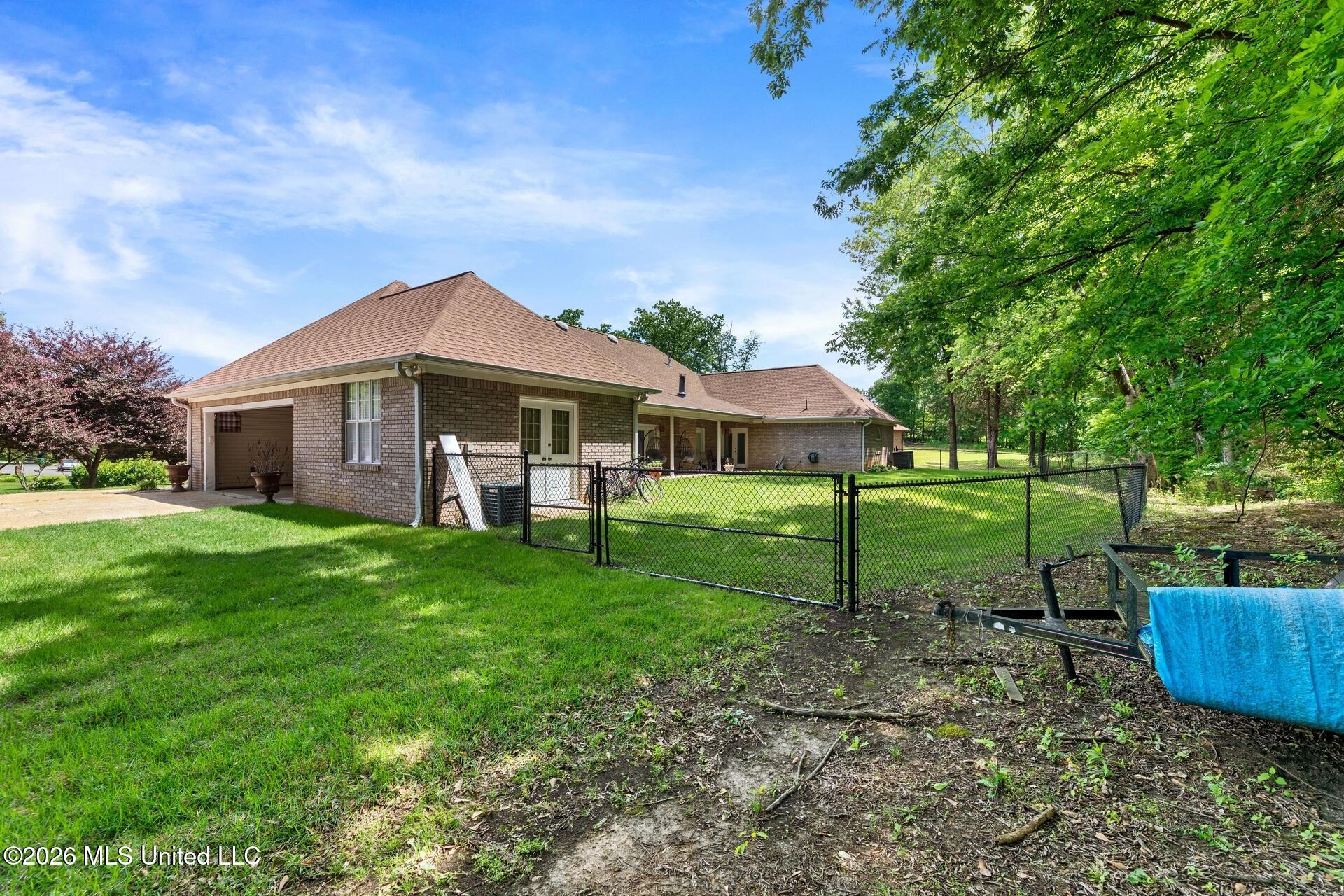 2022 Hummingbird Lane Tupelo, MS 38801 - Photo 38 of 41 1920x1280_100_1777976350164_177792401775