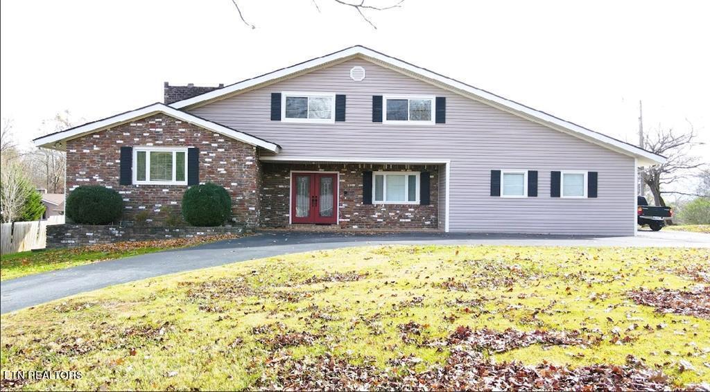 1596 Golf Course Road Newport, TN 37821 - Photo 1 of 8 GOLF COURSE 1