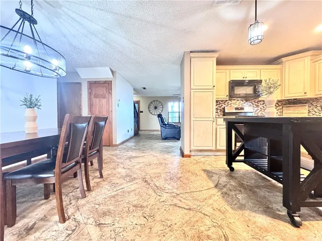 $405,000 | 5320 County Road 73A, Robstown, TX 78380