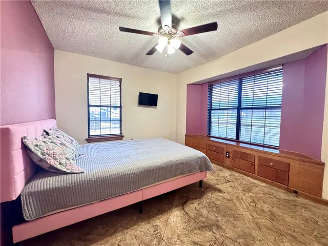 $405,000 | 5320 County Road 73A, Robstown, TX 78380