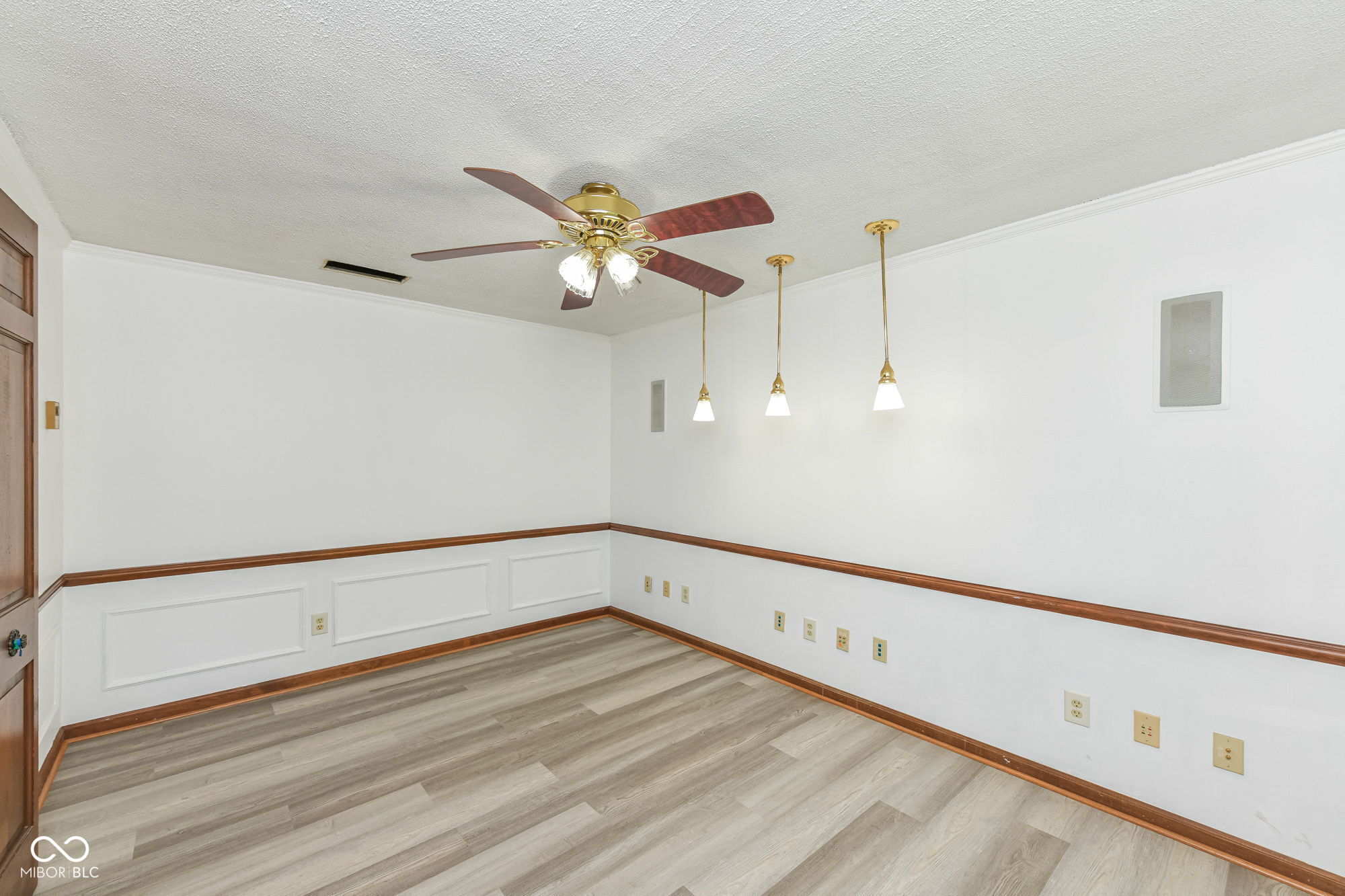 2526 Albert Street Anderson, IN 46012 - Photo 11 of 30