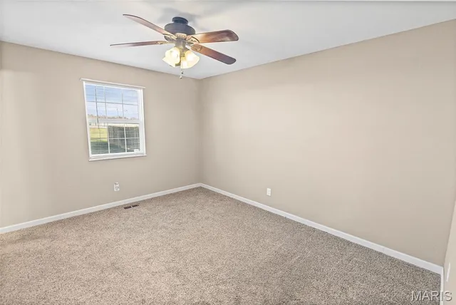 $175,000 | 802 Coral Drive, Fairview Heights, IL 62208