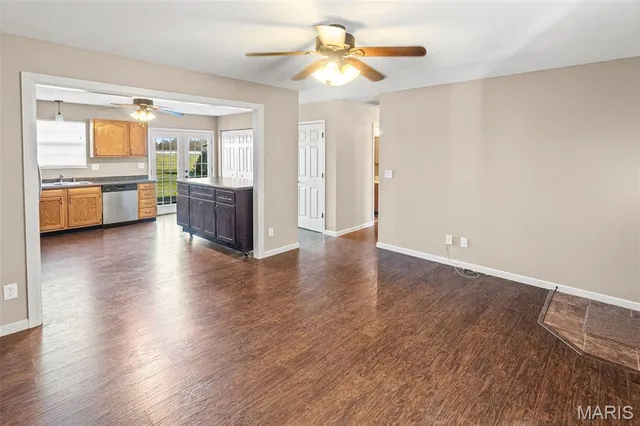 $175,000 | 802 Coral Drive, Fairview Heights, IL 62208