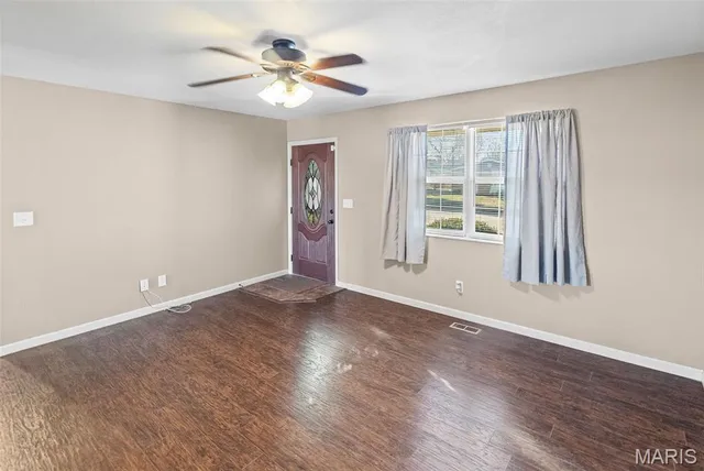 $175,000 | 802 Coral Drive, Fairview Heights, IL 62208