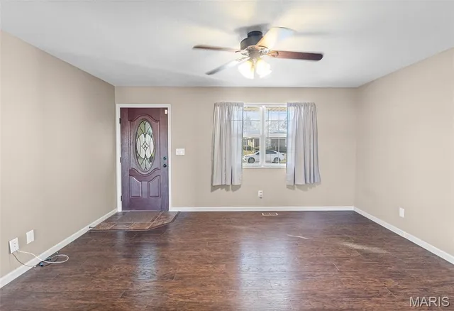 $175,000 | 802 Coral Drive, Fairview Heights, IL 62208