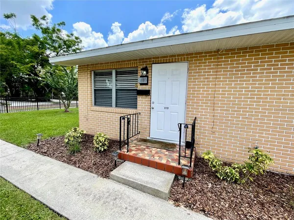 $1,425 | 810 Lexington Street, Lakeland, FL 33801