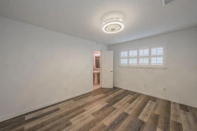 $411,999 | 1633 Martha Drive, Bedford, TX 76022