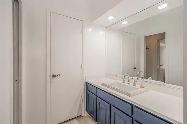 $411,999 | 1633 Martha Drive, Bedford, TX 76022