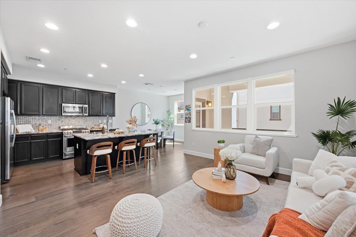 2951 Via Roma Place, Unit 36 Santa Clara, CA 95051 - Photo 10 of 61 Gallery Image 10