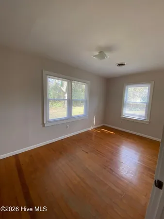 $1,850 | 4130 Lake Avenue, Wilmington, NC 28403