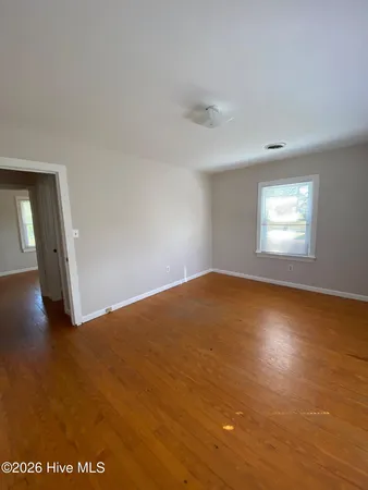 $1,850 | 4130 Lake Avenue, Wilmington, NC 28403