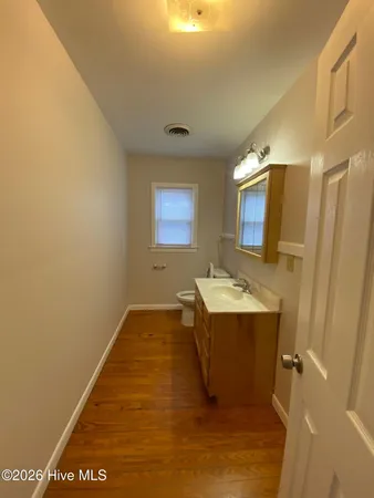 $1,850 | 4130 Lake Avenue, Wilmington, NC 28403