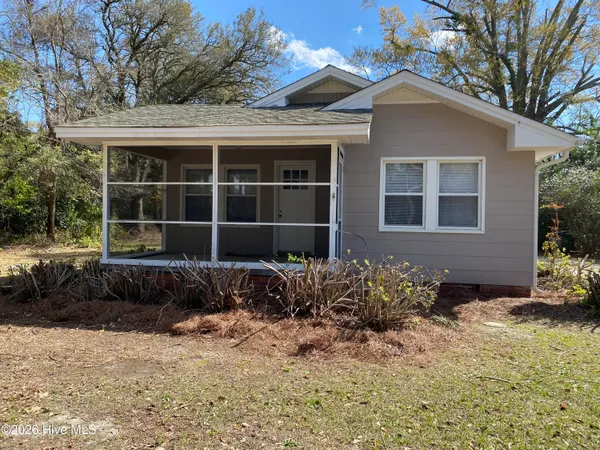 $1,850 | 4130 Lake Avenue, Wilmington, NC 28403