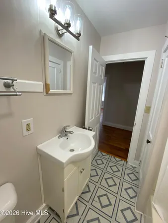 $1,850 | 4130 Lake Avenue, Wilmington, NC 28403