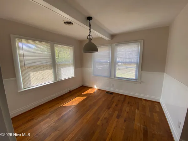 $1,850 | 4130 Lake Avenue, Wilmington, NC 28403