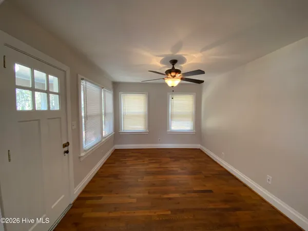 $1,850 | 4130 Lake Avenue, Wilmington, NC 28403