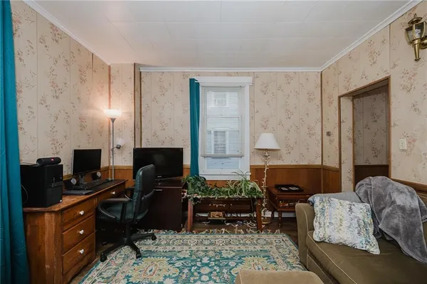 $90,000 | 242 North 10th Street, Indiana, PA 15701