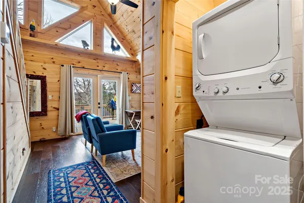 $895,000 | 67-69 Flat Top Mountain Road, Fairview, NC 28730