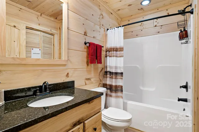 $945,000 | 67-69 Flat Top Mountain Road, Fairview, NC 28730