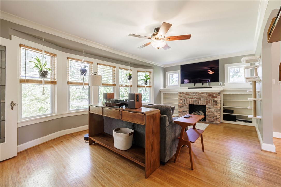3284 Culver Road Irondequoit, NY 14622 - Photo 3 of 31