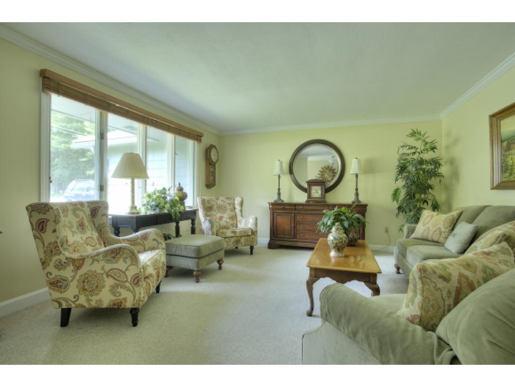 21 Sawmill Road Pelham, NH 03076 - Photo 21 of 30