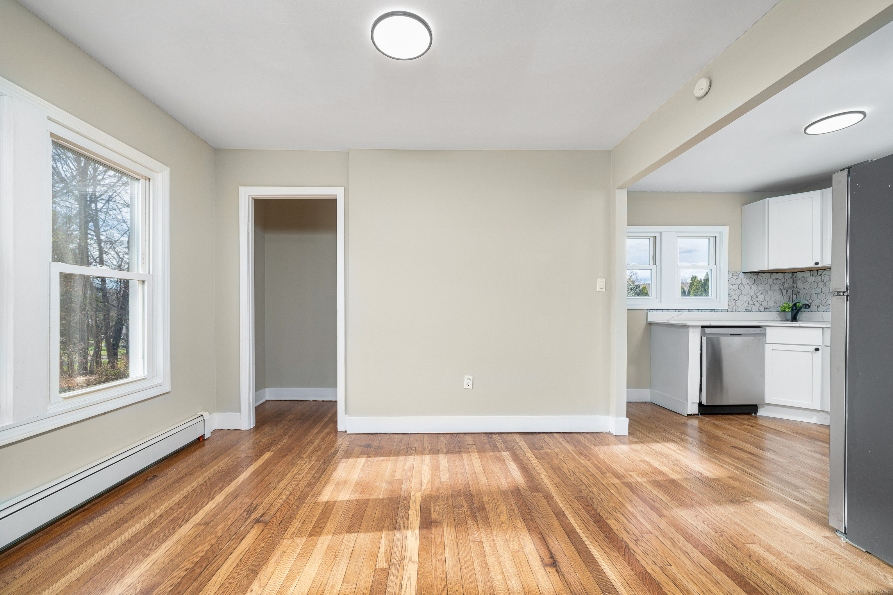 574 Butternut Street Middletown, CT 06457 - Photo 15 of 39