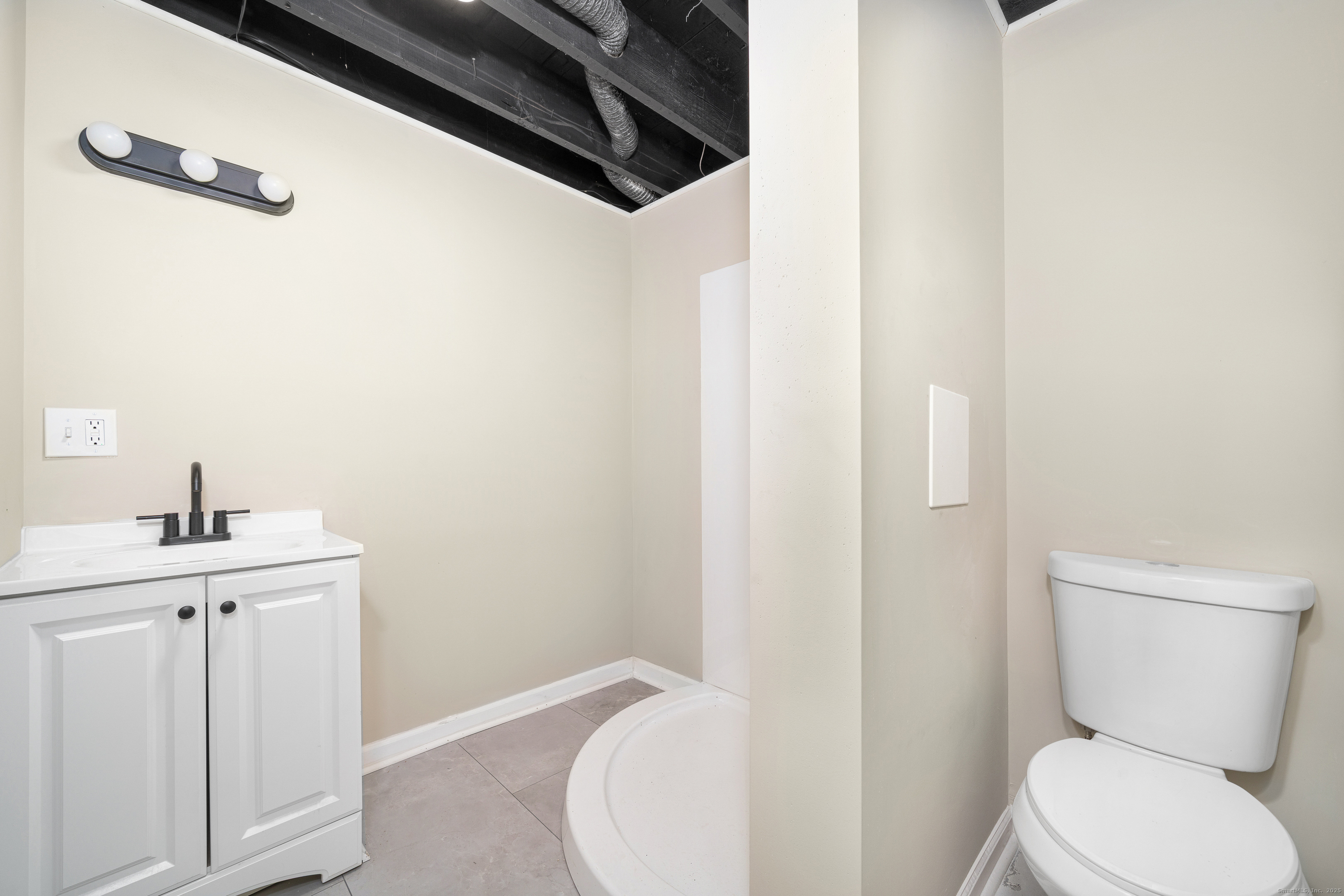 574 Butternut Street Middletown, CT 06457 - Photo 35 of 39