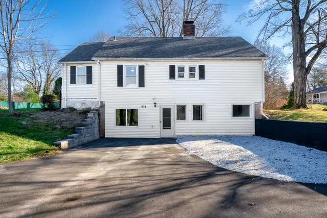 $365,000 | 574 Butternut Street, Middletown, CT 06457