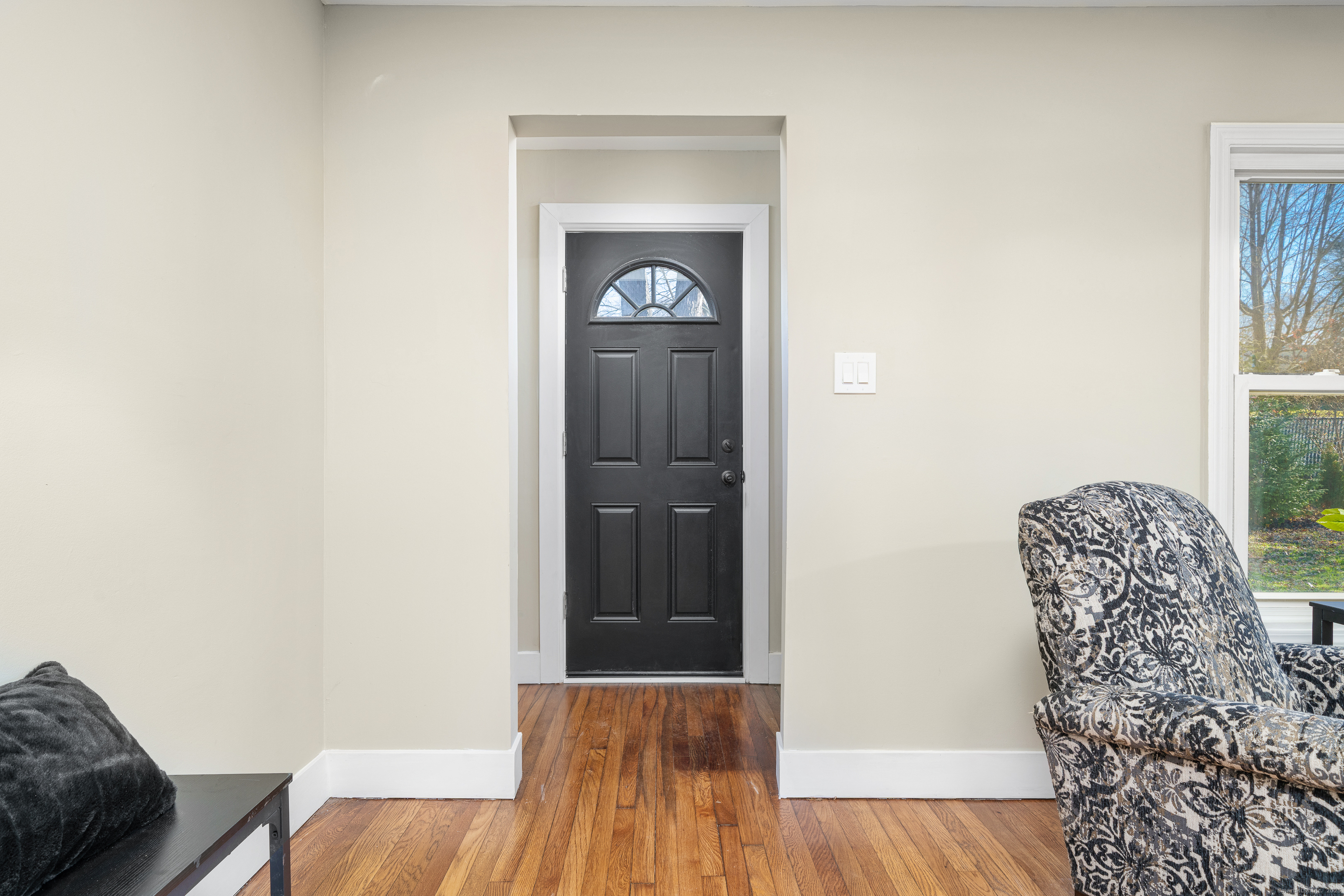 574 Butternut Street Middletown, CT 06457 - Photo 5 of 39