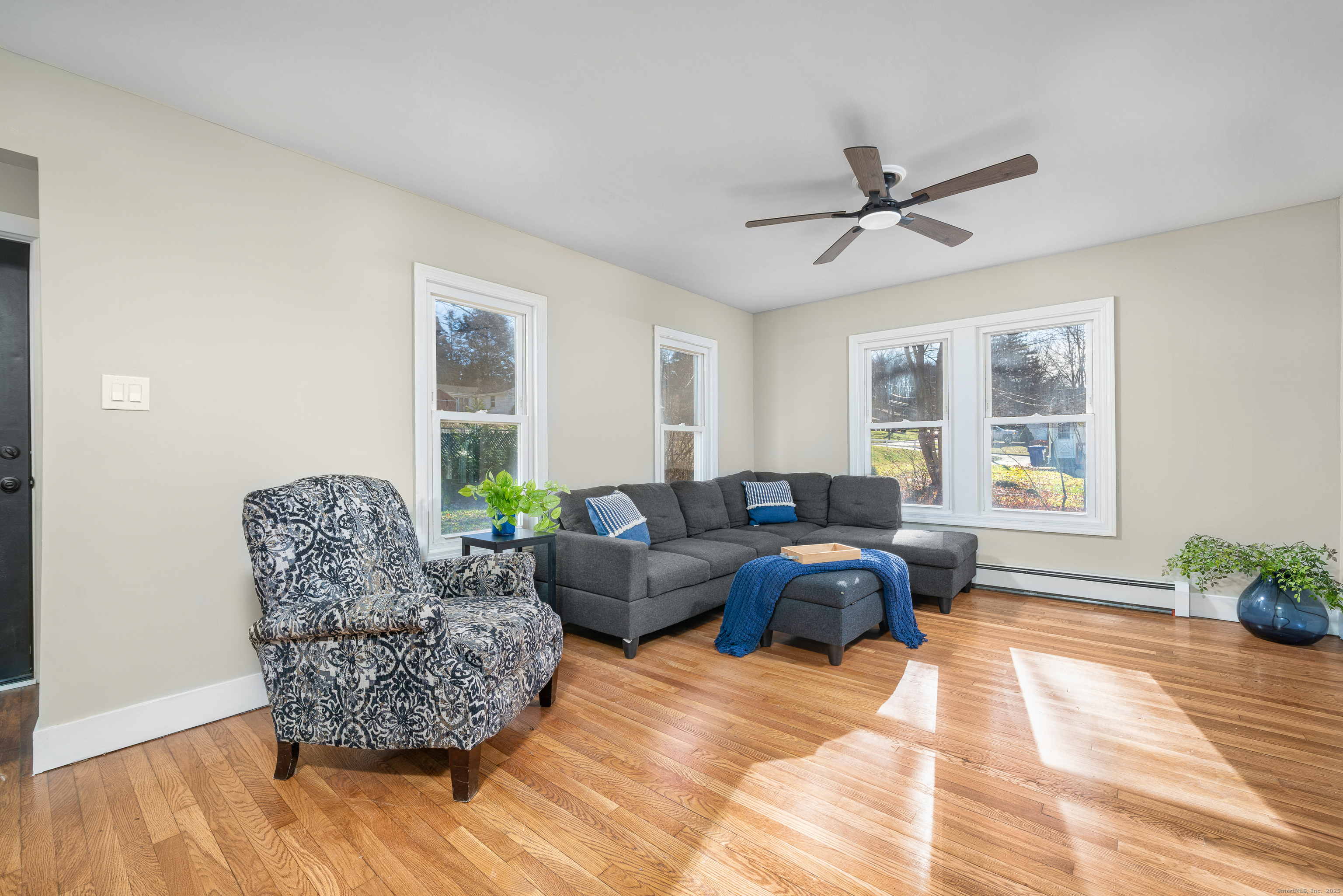 574 Butternut Street Middletown, CT 06457 - Photo 7 of 39