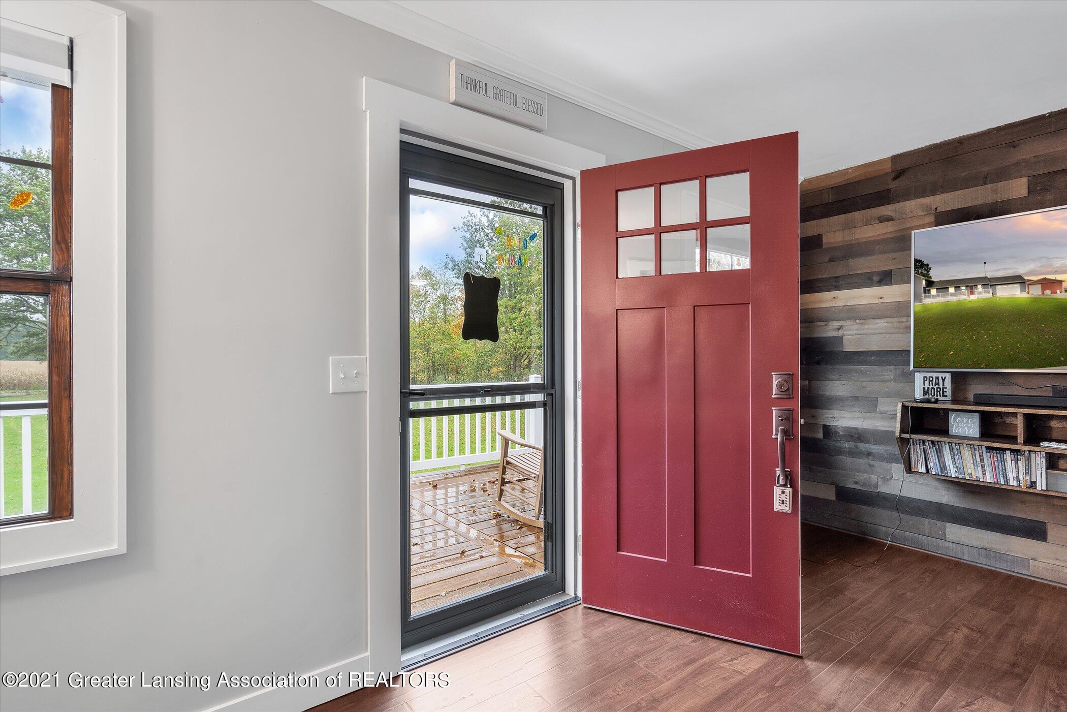 4725 North Branch Road Williamston, MI 48895 - Photo 6 of 63 06-4725 N Branch Rd-Windowstill Real Est