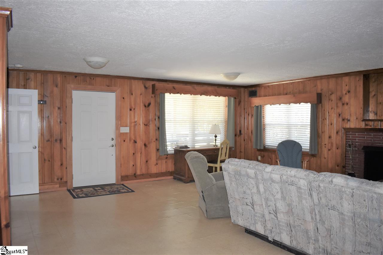 116 Keith Drive Greenville, SC 29607 - Photo 27 of 33 Gallery Image 27