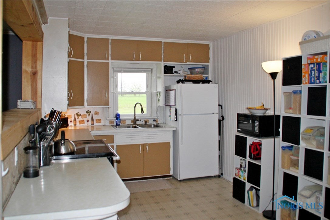 6406 Custar Road Custar, OH 43511 - Photo 11 of 26 Gallery Image 11