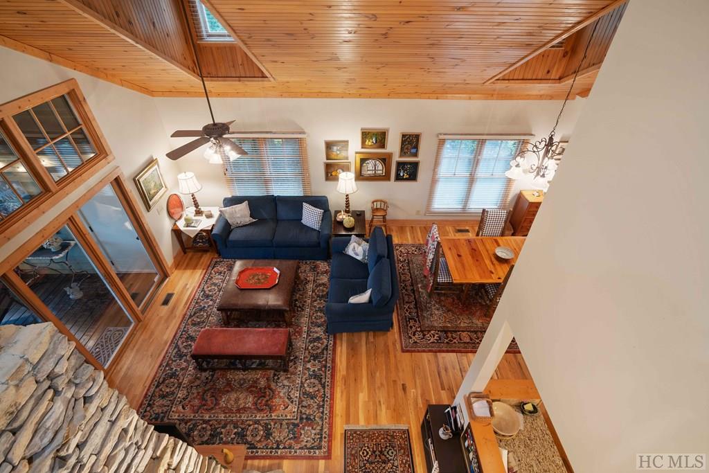 233 B Rendezvous Ridge, Unit B Cashiers, NC 28717 - Photo 4 of 13 Gallery Image 4