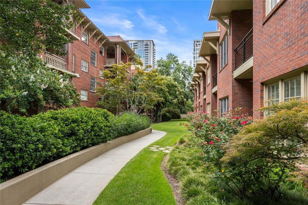 266 11th Street Northeast, Unit 203 Atlanta, GA 30309 - Photo 39 of 50