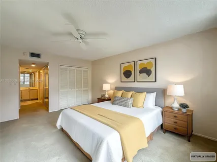 $190,000 | 806 Cypress Grove Lane, Unit 303, Pompano Beach, FL 33069