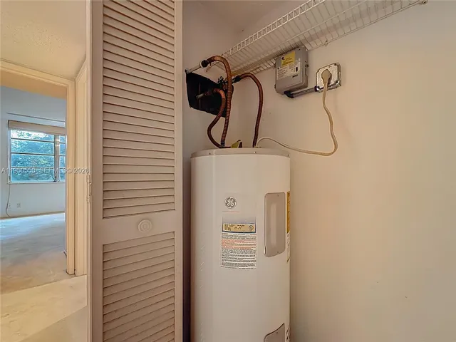 $210,000 | 806 Cypress Grove Lane, Unit 303, Pompano Beach, FL 33069