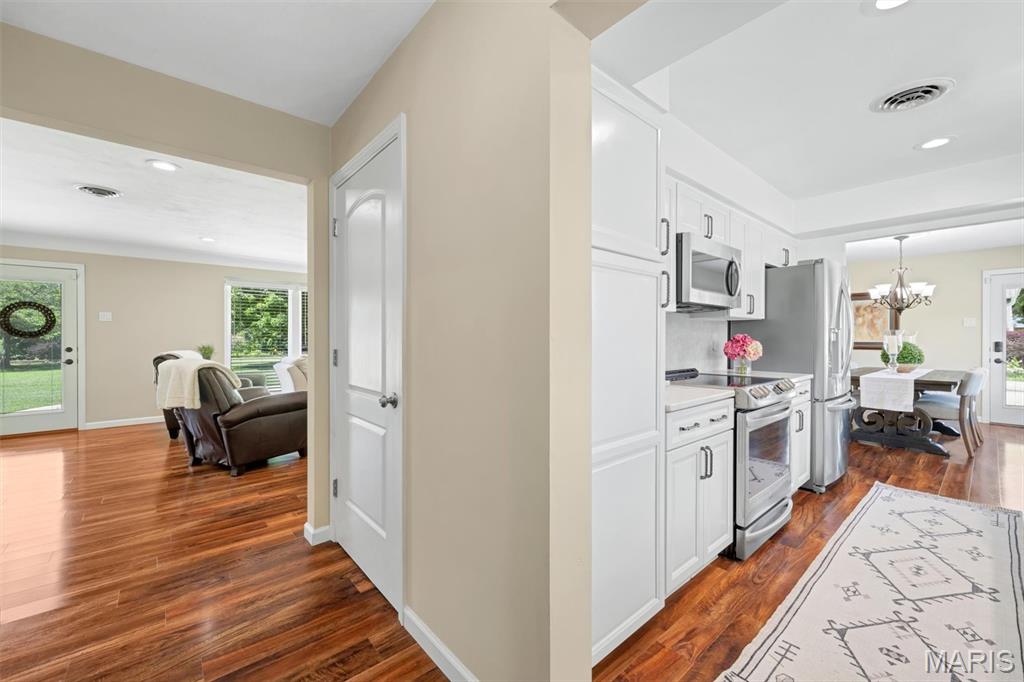 5018 East Concord Road St. Louis, MO 63128 - Photo 7 of 37