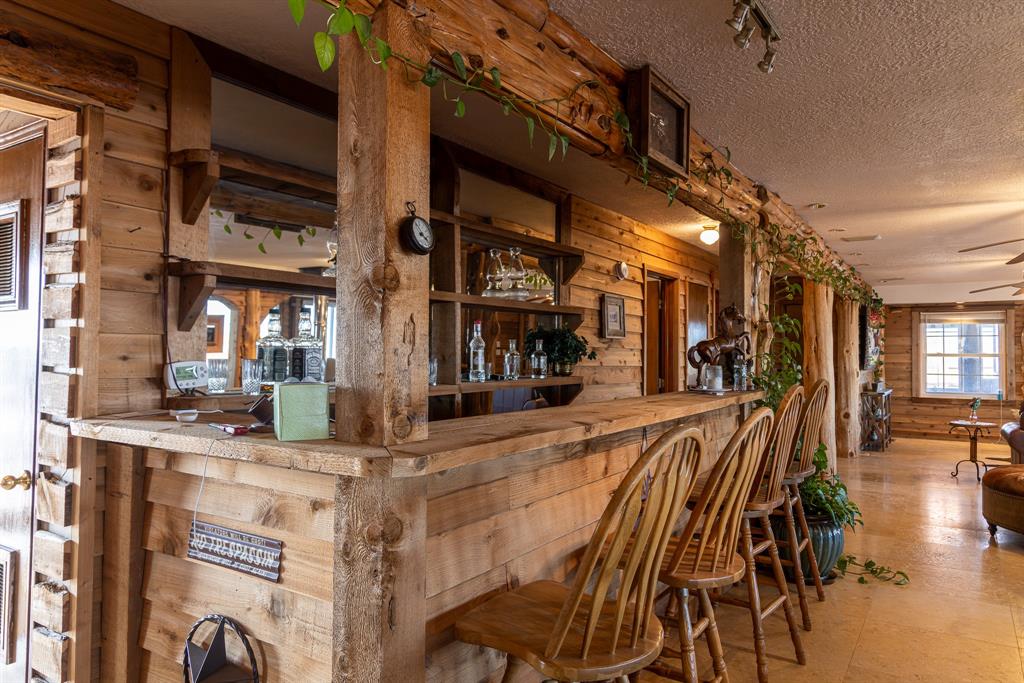 189 Nautilus Court Decatur, TX 76234 - Photo 12 of 37