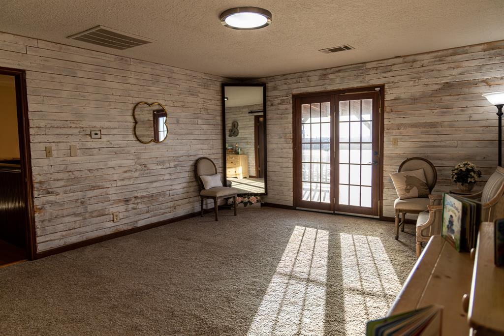 189 Nautilus Court Decatur, TX 76234 - Photo 13 of 37