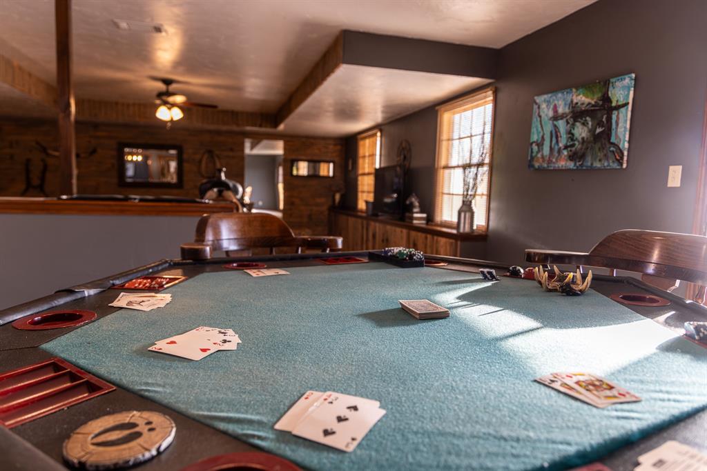 189 Nautilus Court Decatur, TX 76234 - Photo 15 of 37