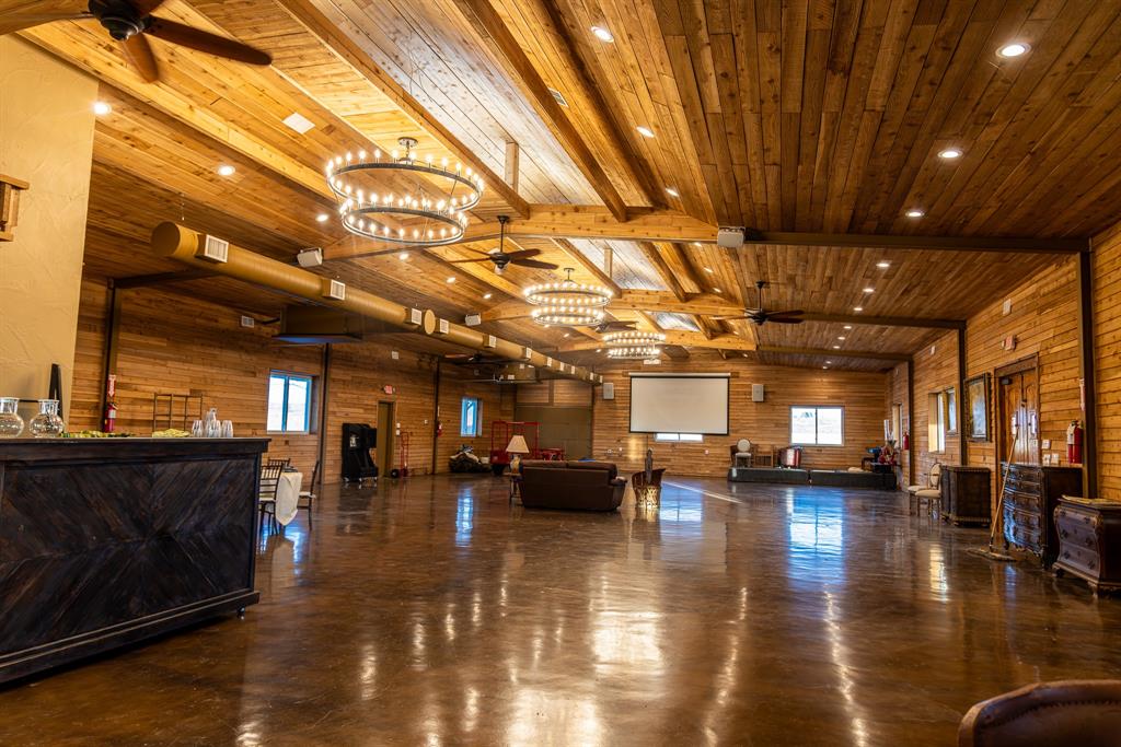 189 Nautilus Court Decatur, TX 76234 - Photo 24 of 37