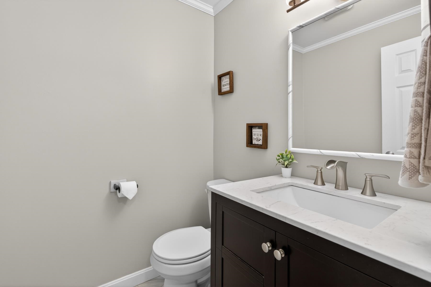 411 Ledgeview Drive Rochester, NH 03839 - Photo 6 of 35
