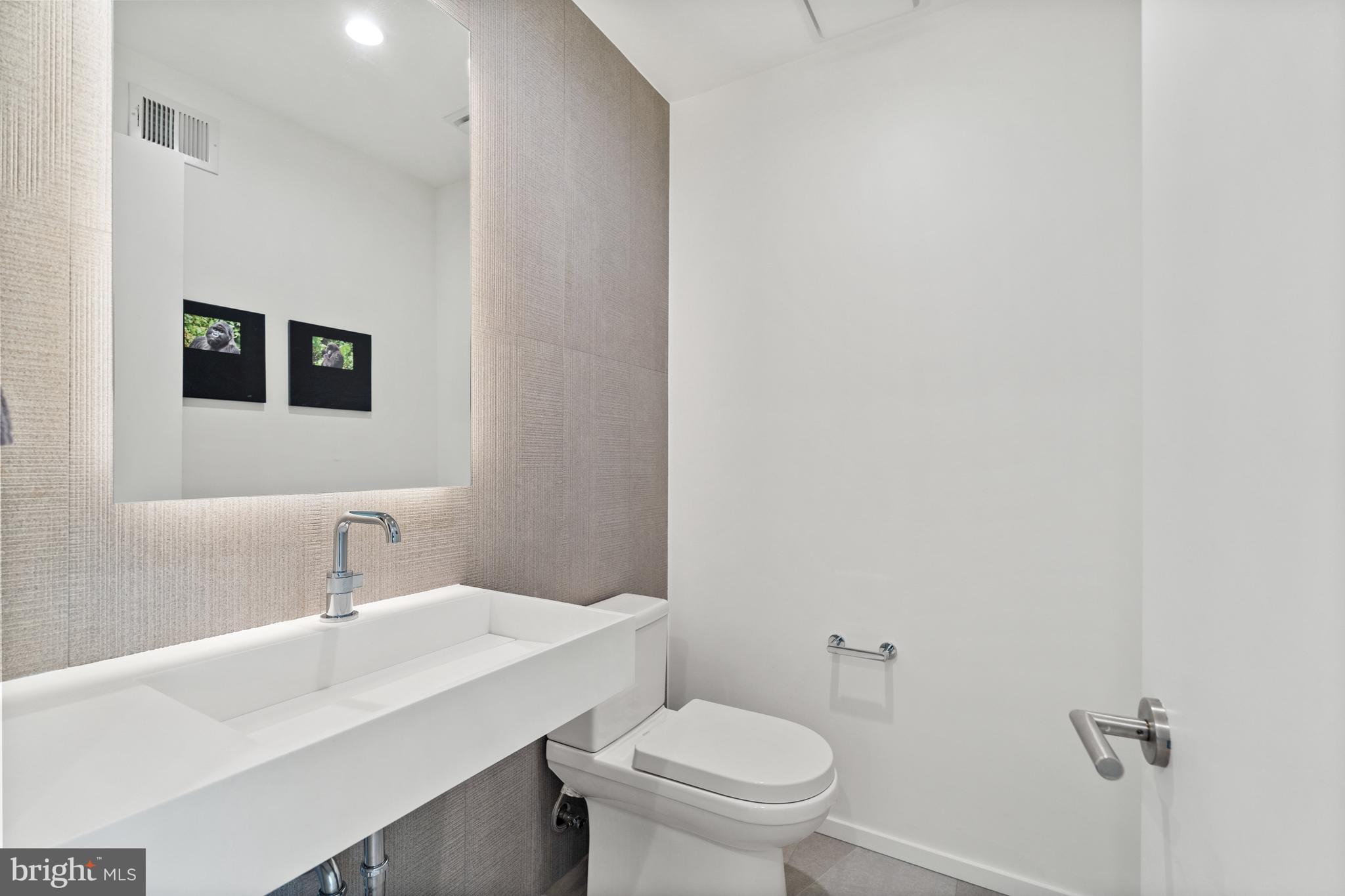 2812 29th Place Northwest Washington, DC 20008 - Photo 20 of 47