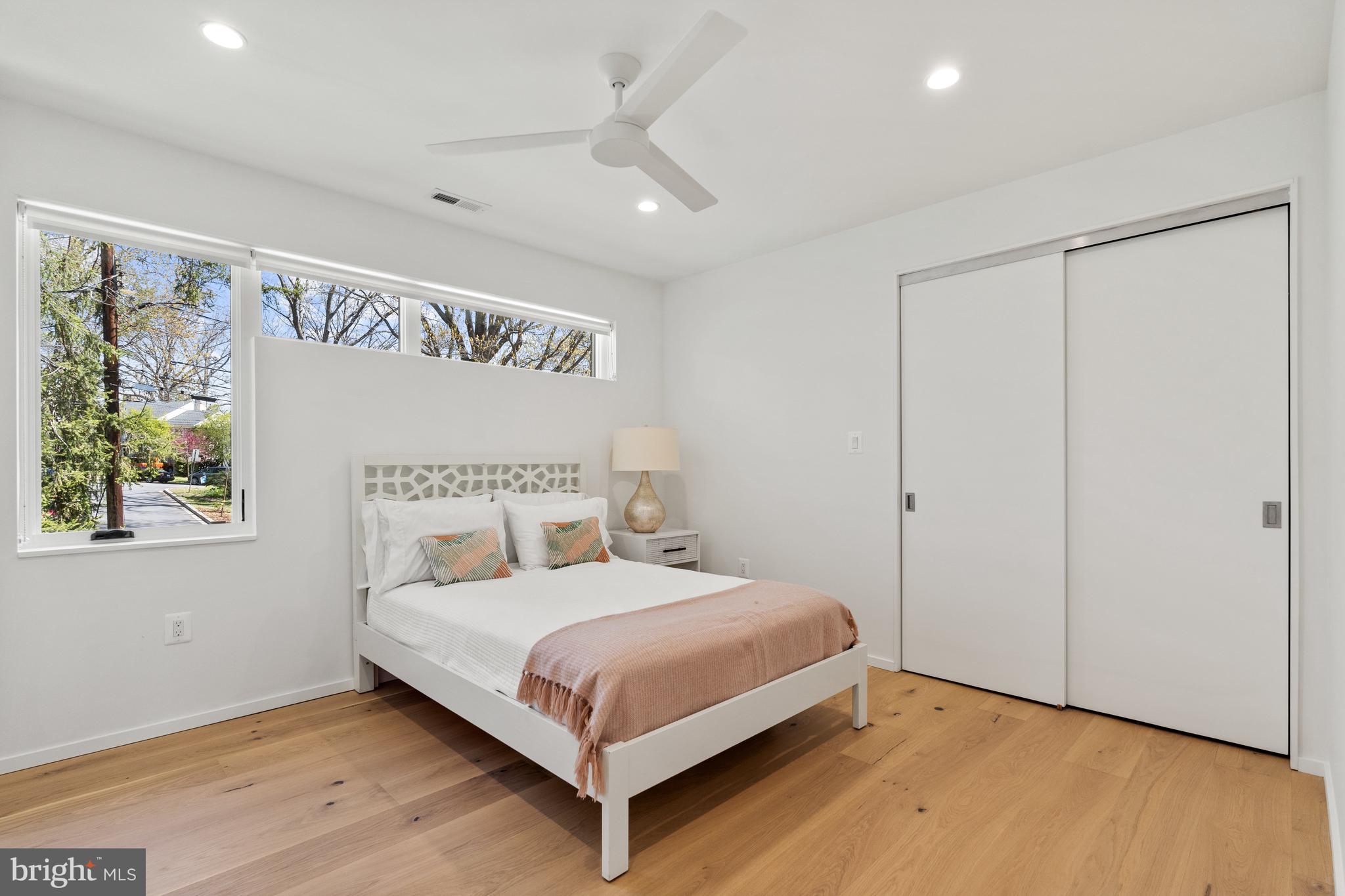 2812 29th Place Northwest Washington, DC 20008 - Photo 29 of 47