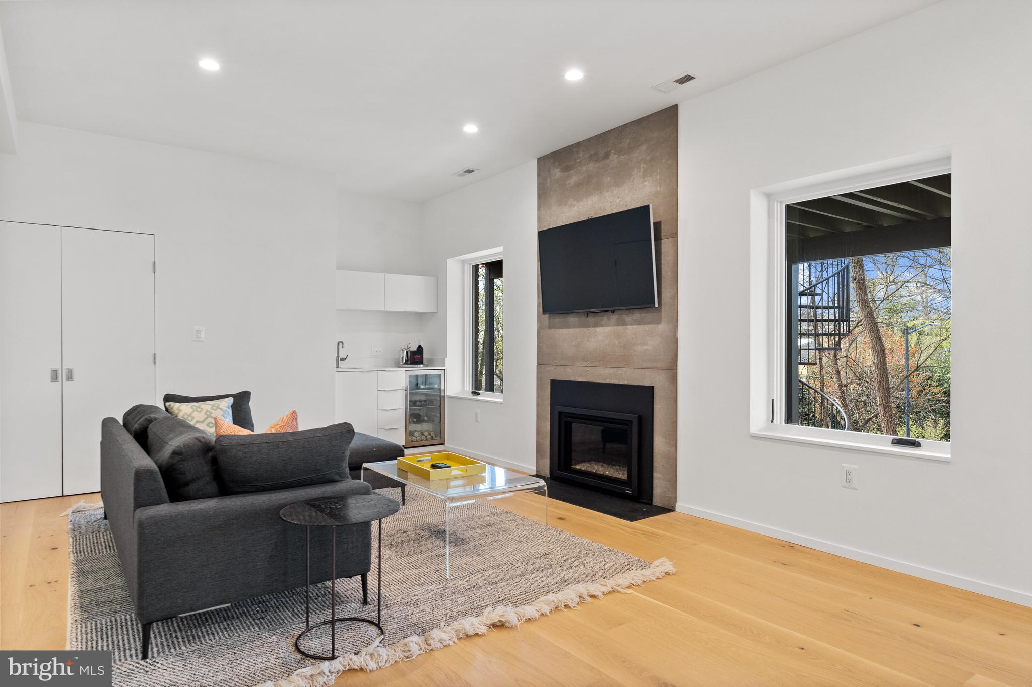 2812 29th Place Northwest Washington, DC 20008 - Photo 35 of 47