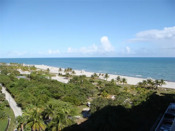 $7,000 | 177 Ocean Ln Drive, Unit 1008, Key Biscayne, FL 33149